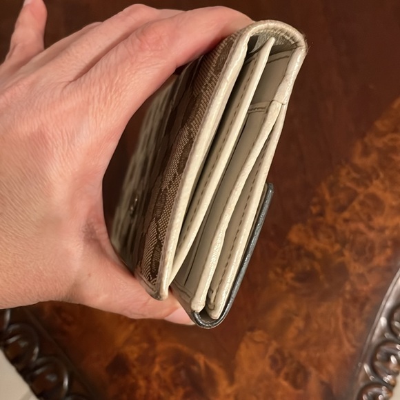 Gucci Brown cream Tan Women's Wallet Gold heart closure leather - Picture 7 of 8